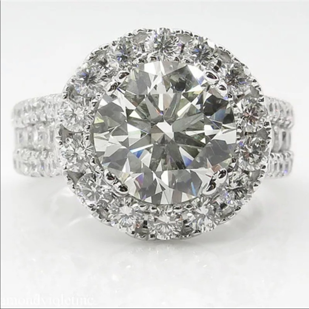 💯 NEW LUXURY ENGAGEMENT 925 STERLING SILVER DIAMOND RING, CUTE RING, SHINY RING - Picture 3 of 5